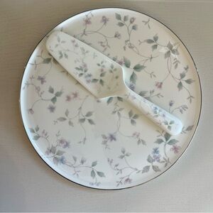 Vintage Cake Plate and Server Set